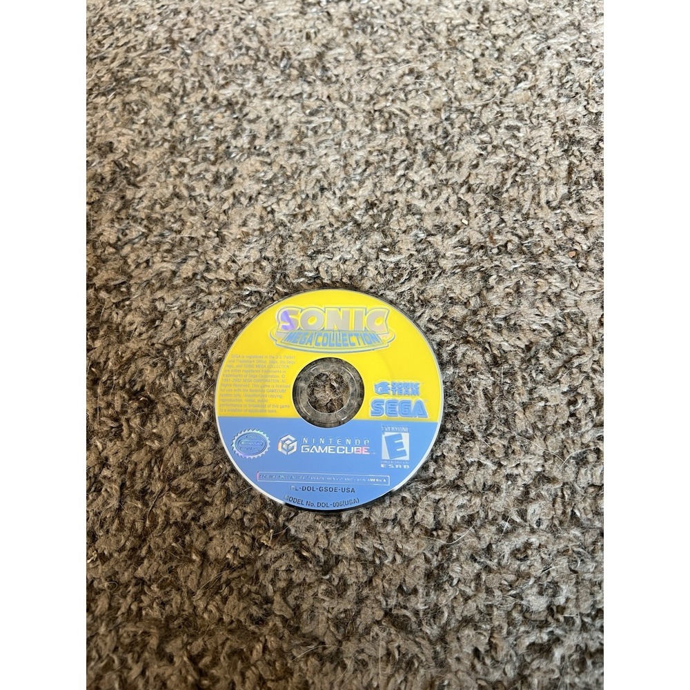 Sonic Mega‎ Collection Nintendo GameCube Sega 2002 Disc Only DOL-GSOE-USA